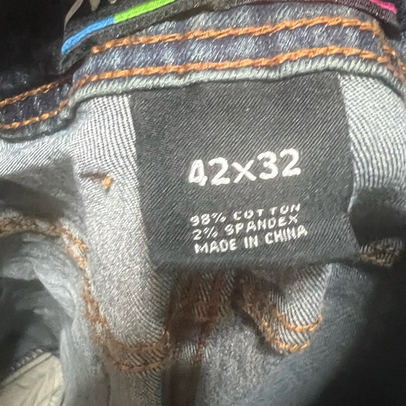 Switch Remarkable Hustle Graffiti  Skater Punk Denim Jeans Size 42x32 - Picture 7 of 8